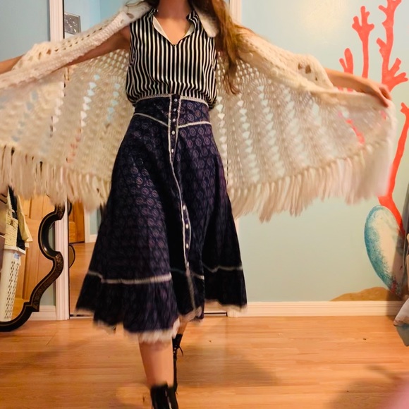 SOLD Jessica’s Gunnies vintage Midi Skirt - Picture 6 of 7